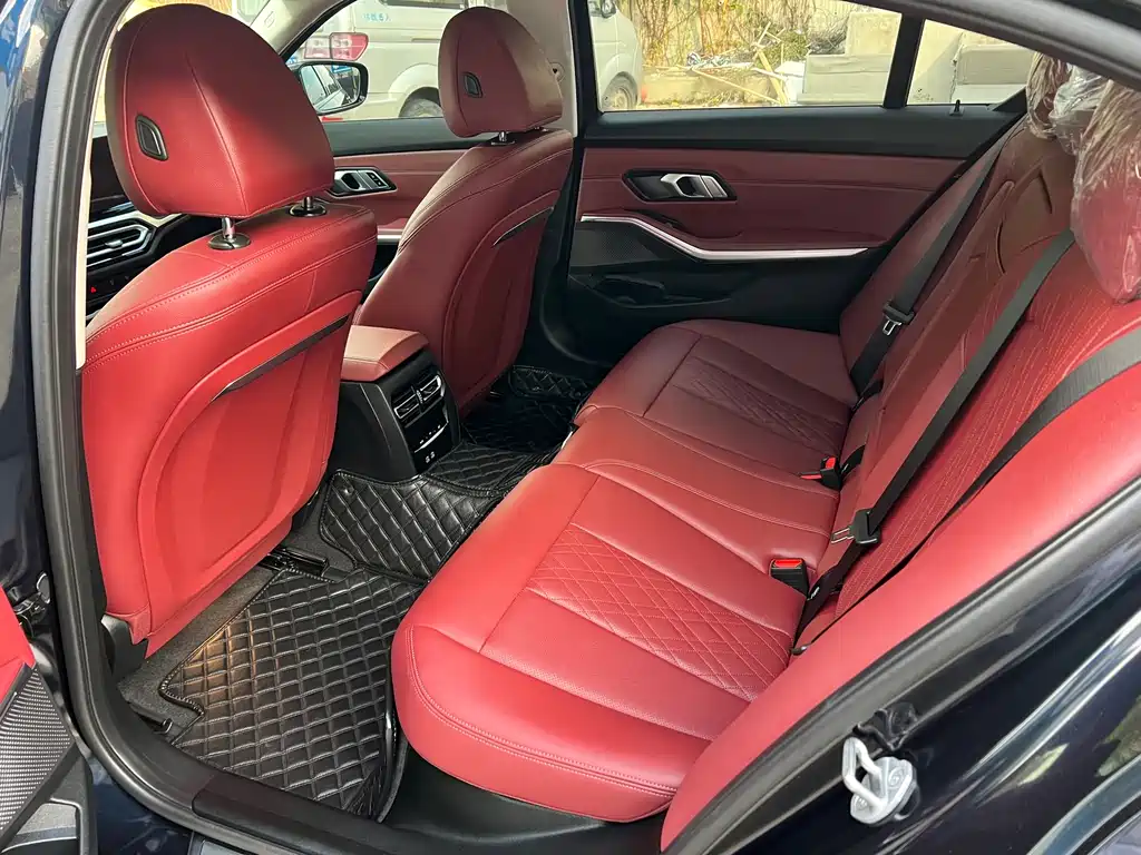 BMW i3 2024 eDrive 40 L