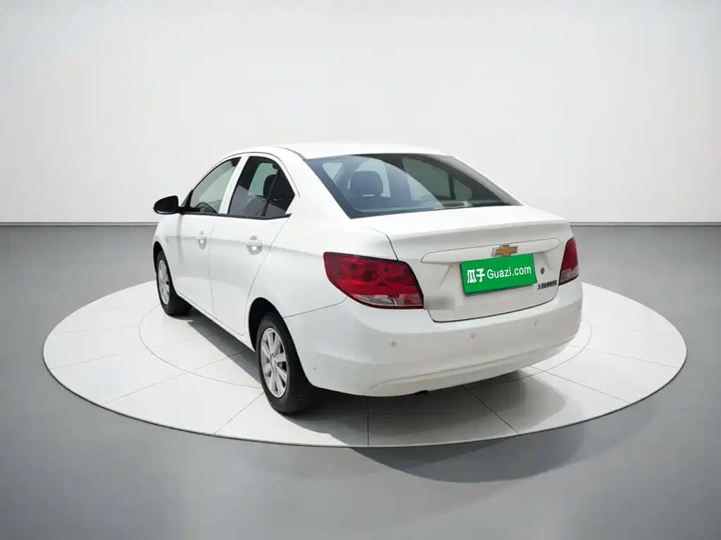 Chevrolet Sail — миниатюра 5
