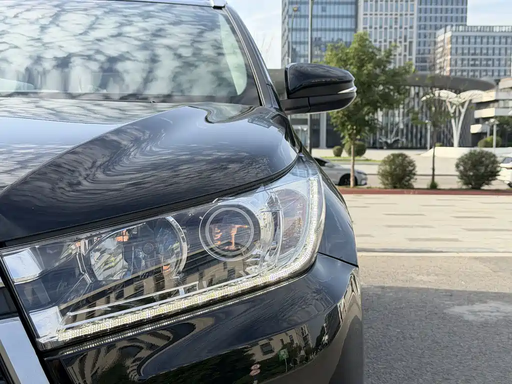 Toyota Highlander 2018 2.0T Luxury 7 мест VI