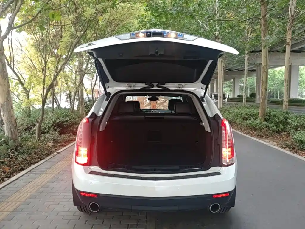 Cadillac SRX — миниатюра 19
