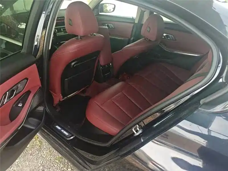 BMW 3 Series — миниатюра 13