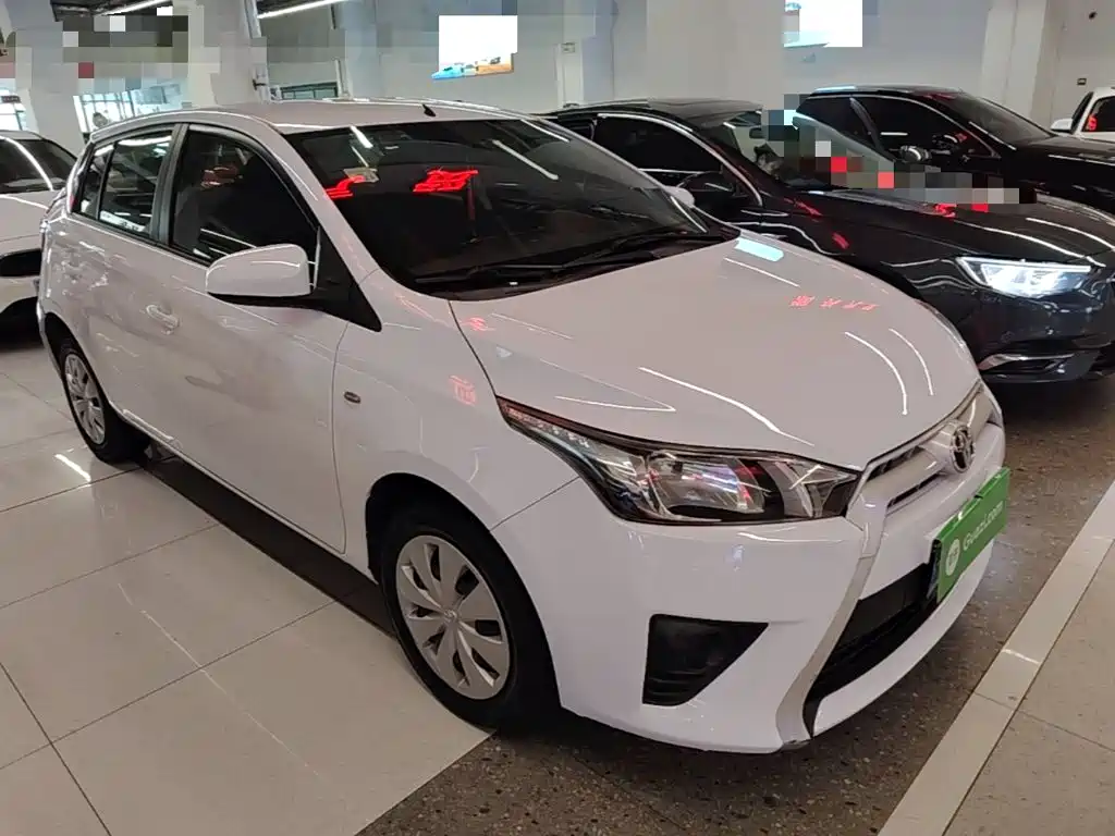 Toyota Yaris L — миниатюра 4