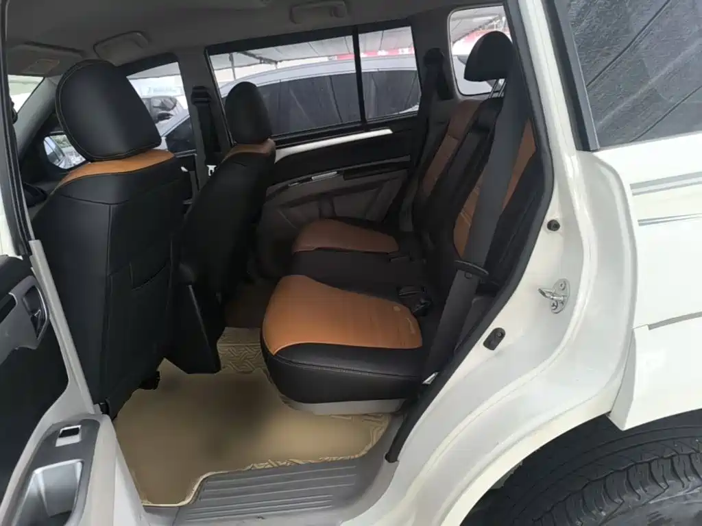 Mitsubishi Pajero Sport — миниатюра 17