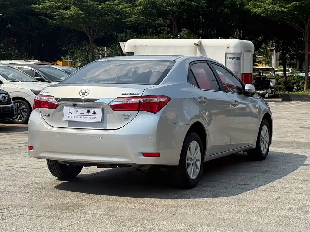 Toyota Corolla — миниатюра 9