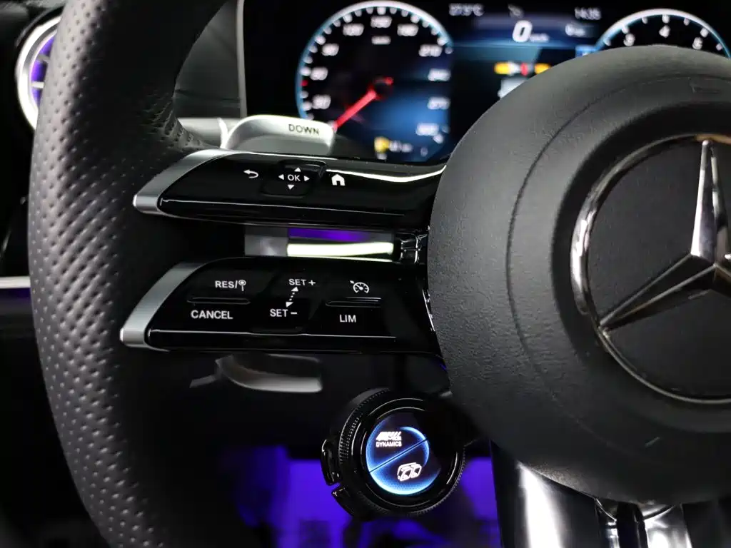 Mercedes-Benz AMG GT — миниатюра 16