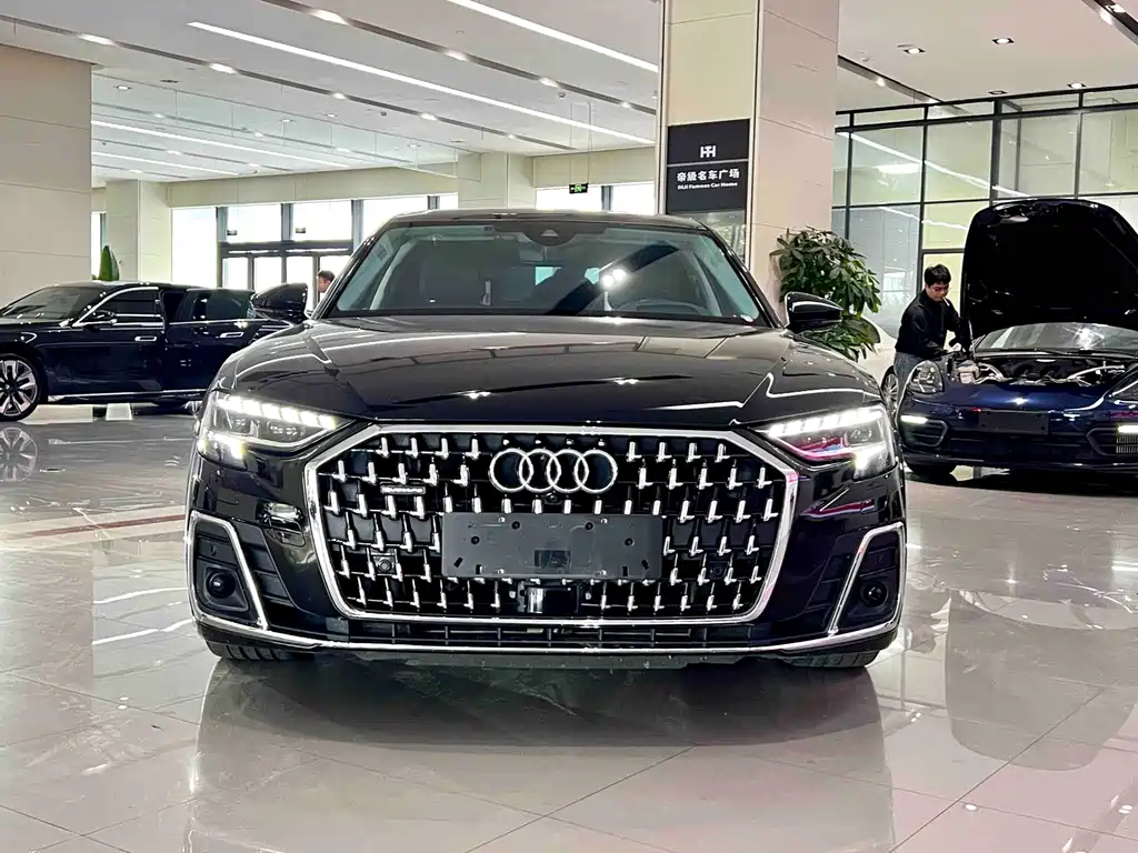 Audi A8 — миниатюра 2