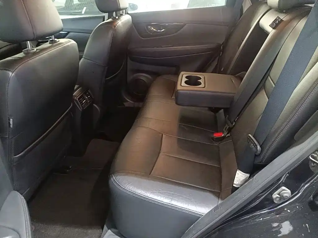 Nissan X-Trail — миниатюра 17