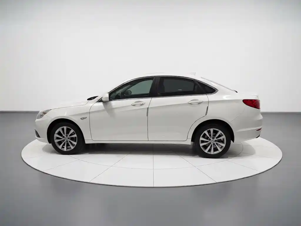 BAIC Senova D50 — миниатюра 25