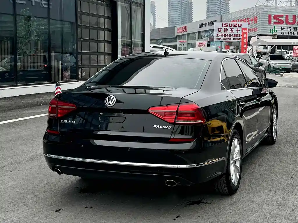 Volkswagen Passat 2017 330TSI DSG