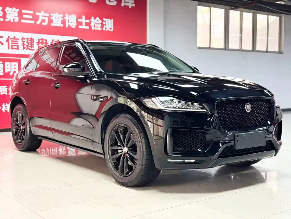 Jaguar F-PACE — миниатюра 2