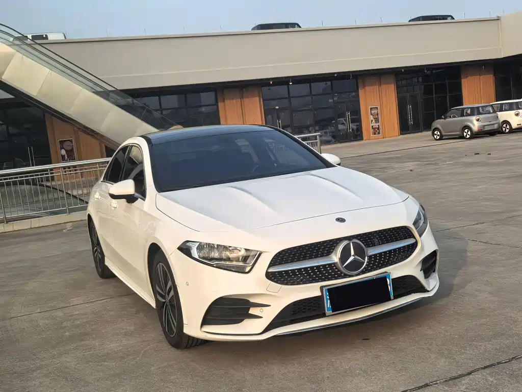 MERCEDES-BENZ A CLASS