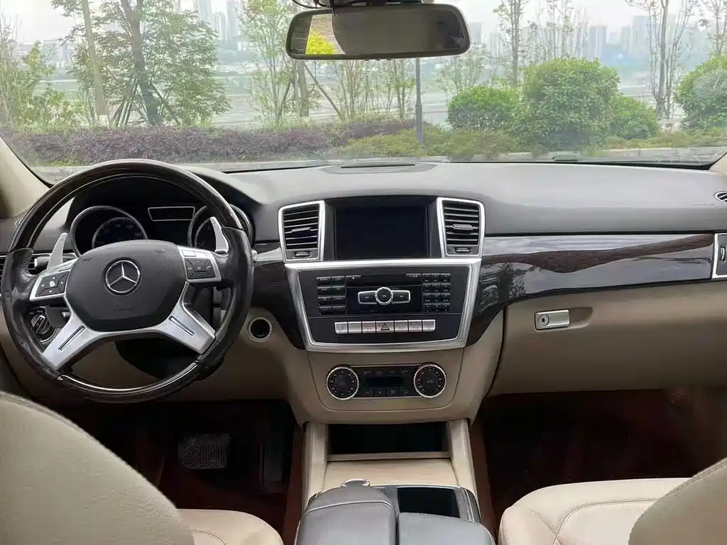 Mercedes-Benz M-Class ML 350 Luxury Type, фото 4