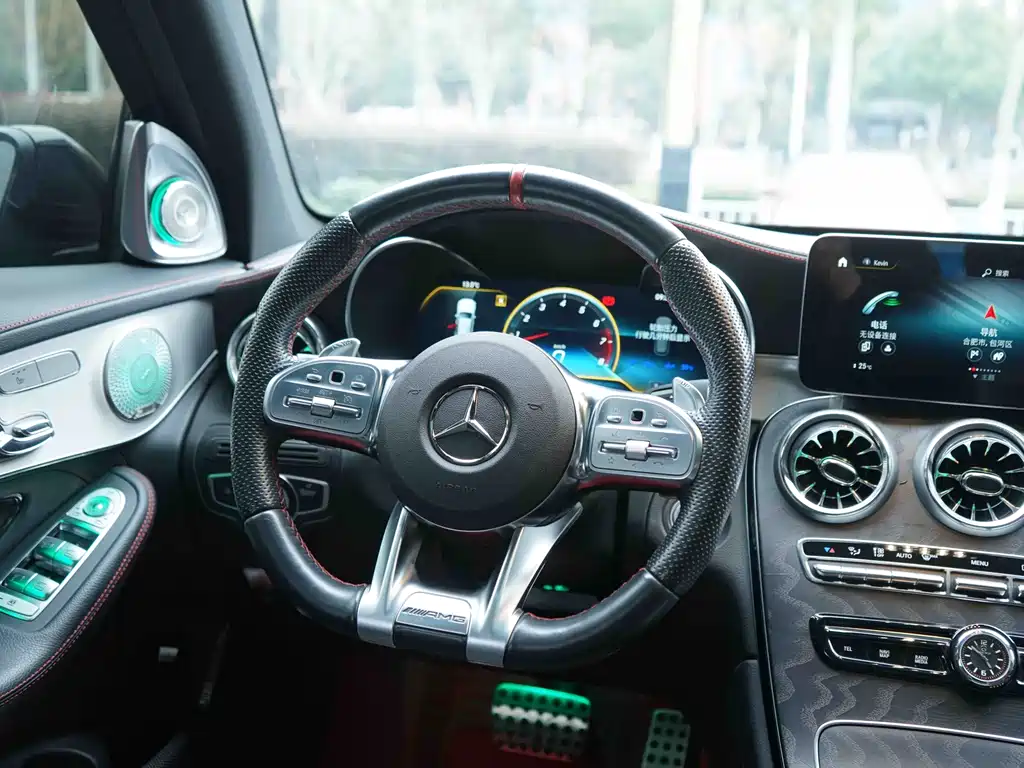 MERCEDES-BENZ GLC AMG