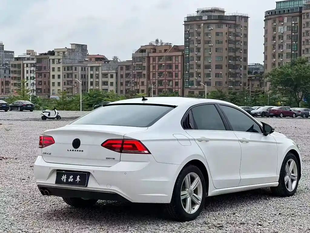 Volkswagen Lamando — миниатюра 7