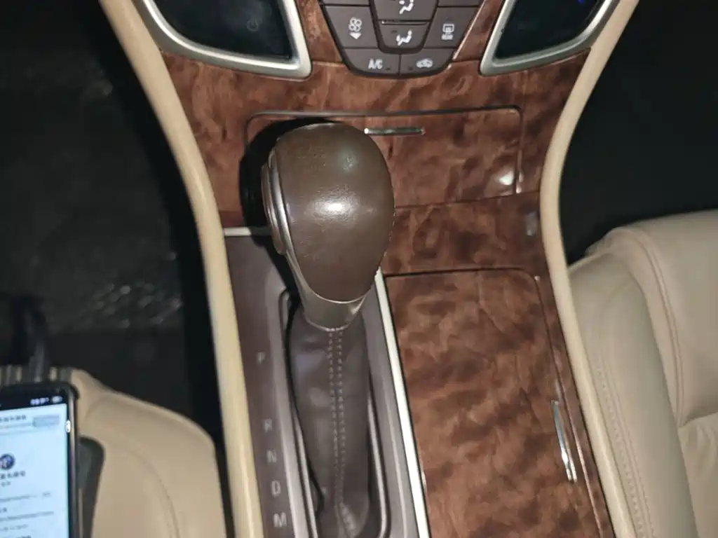 Buick LaCrosse — миниатюра 14