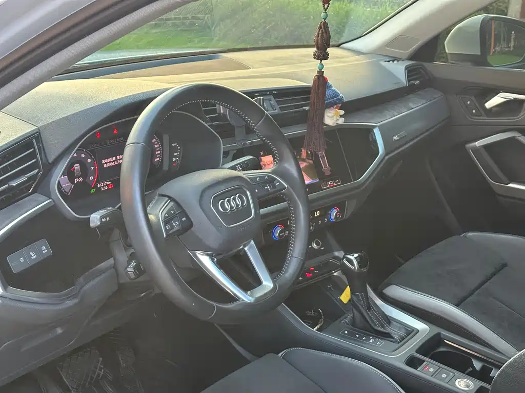 Audi Q3 — миниатюра 9