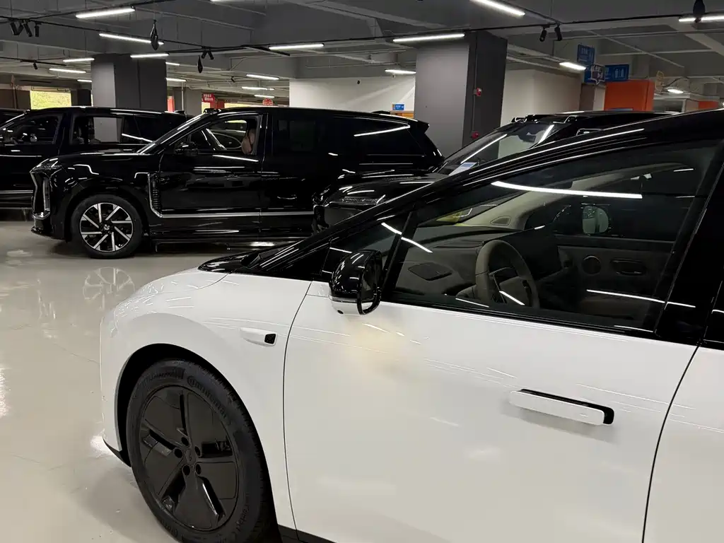 Li Auto Li i6 — миниатюра 3