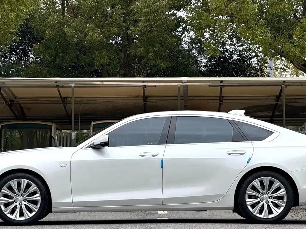 Cadillac CT6 — миниатюра 4