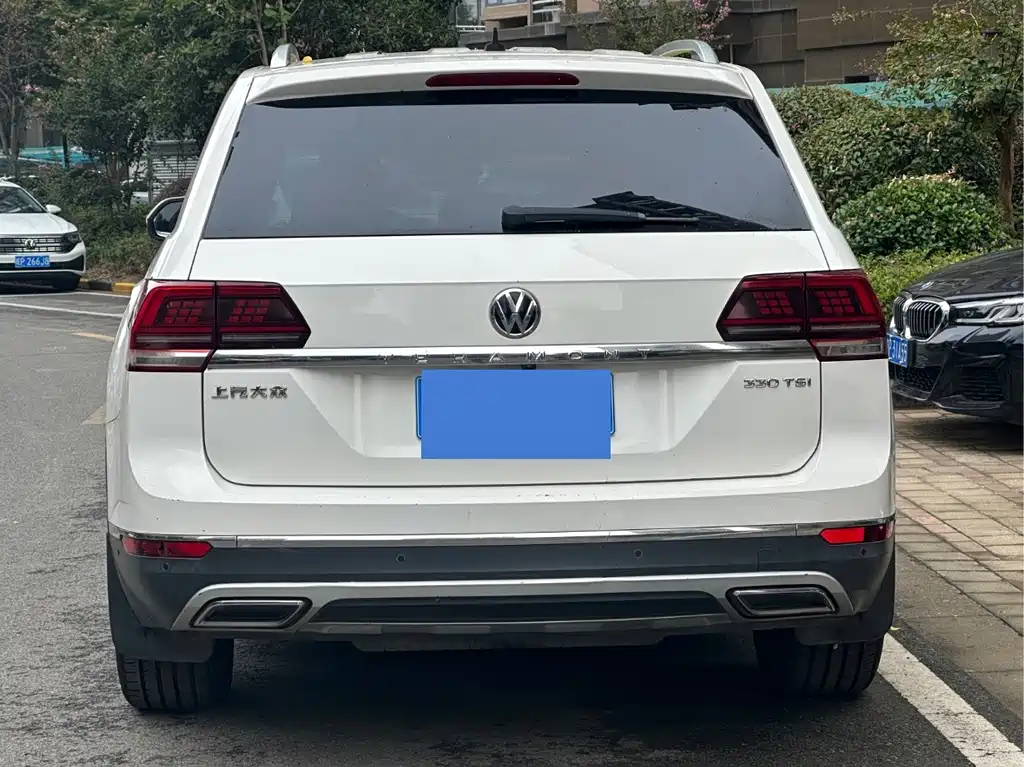 Volkswagen Teramont — миниатюра 5