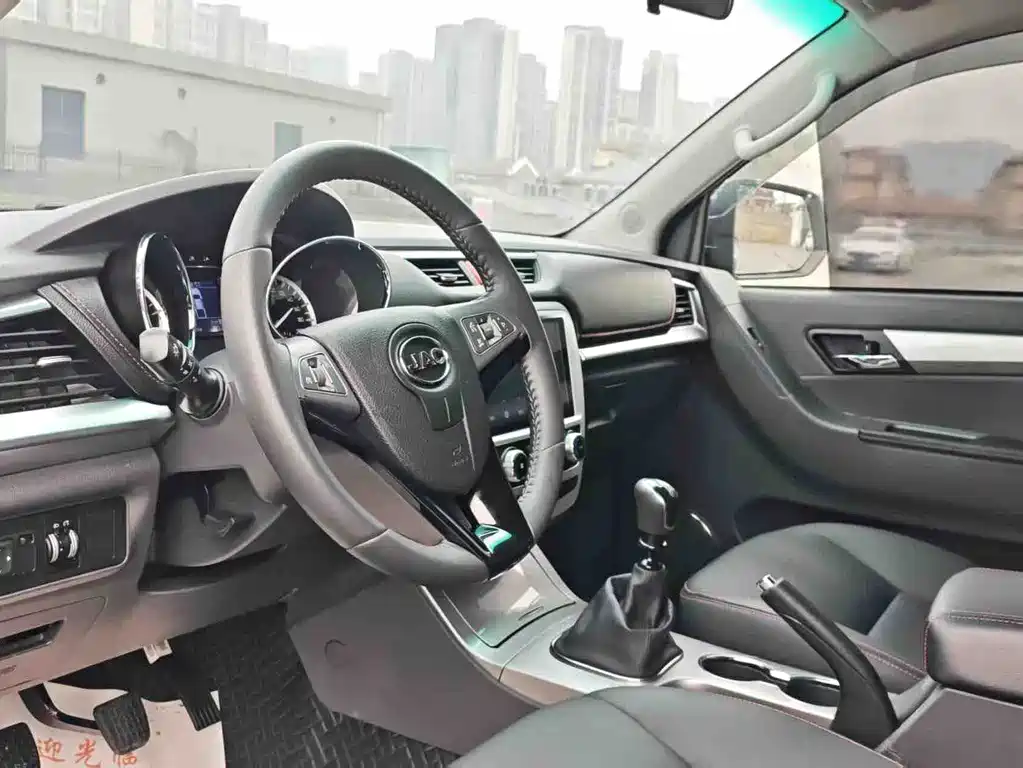 JIANGQI GROUP JAC T8