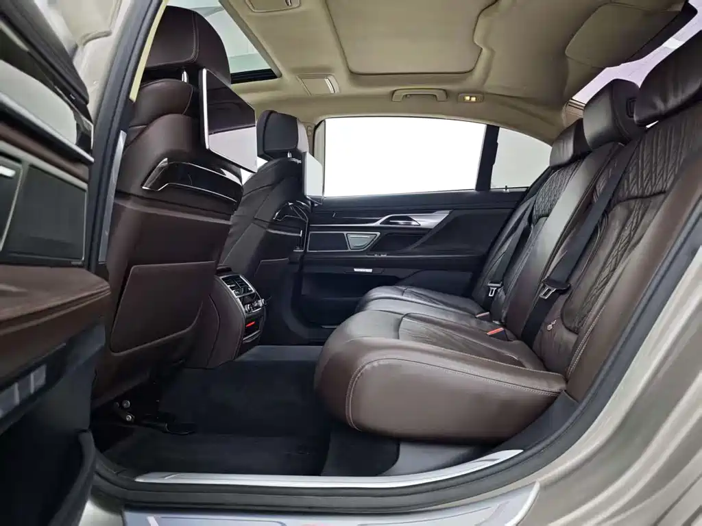 BMW 7 Series 7 2016 730Li Luxury