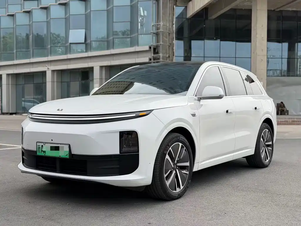 Li Auto L6