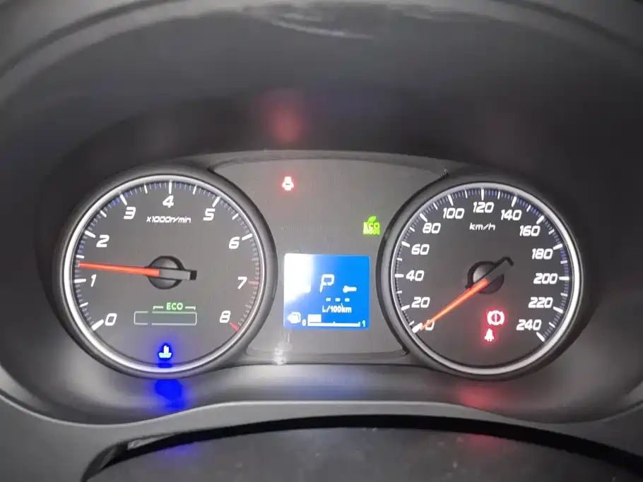 Mitsubishi Outlander — миниатюра 14