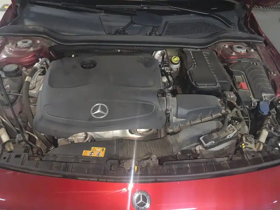 Mercedes-Benz GLA — миниатюра 10