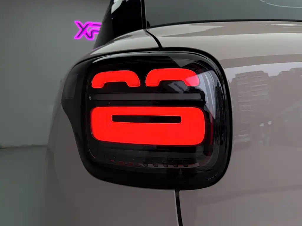 Leapmotor Leapmotor A10 — миниатюра 32