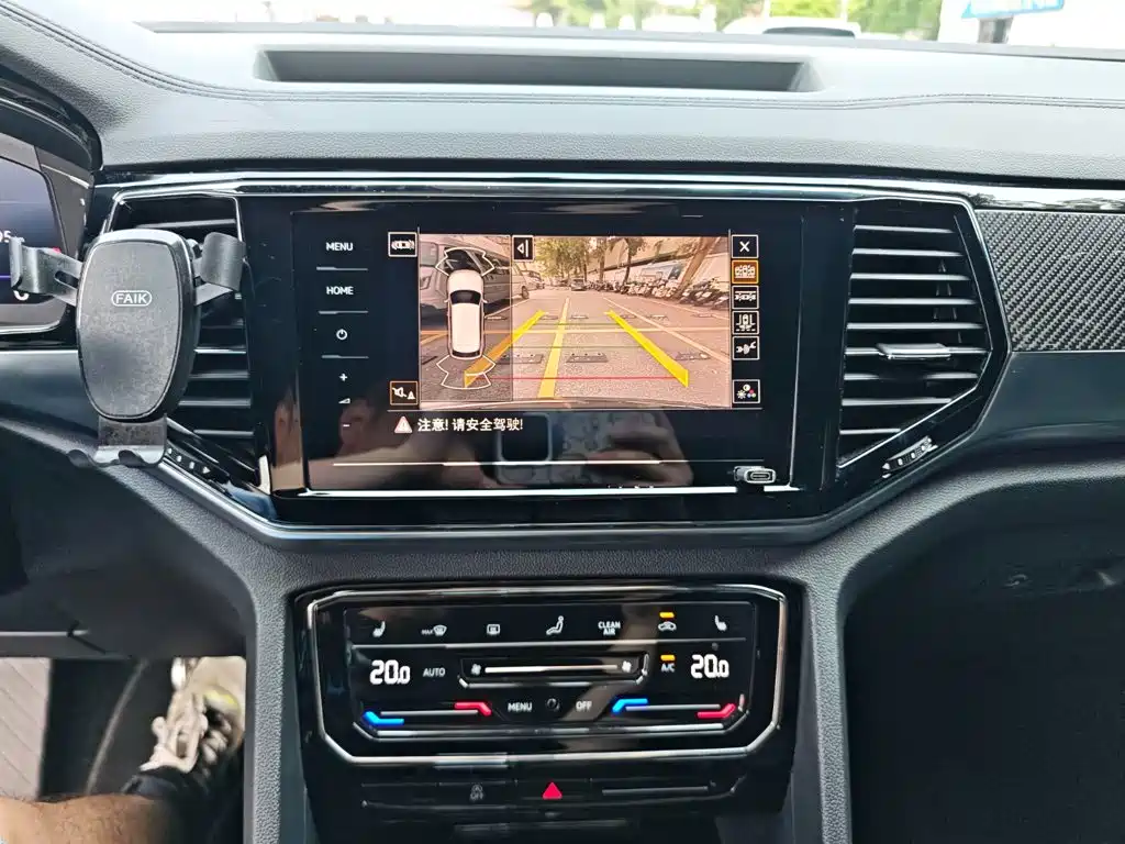 Volkswagen Teramont — миниатюра 15