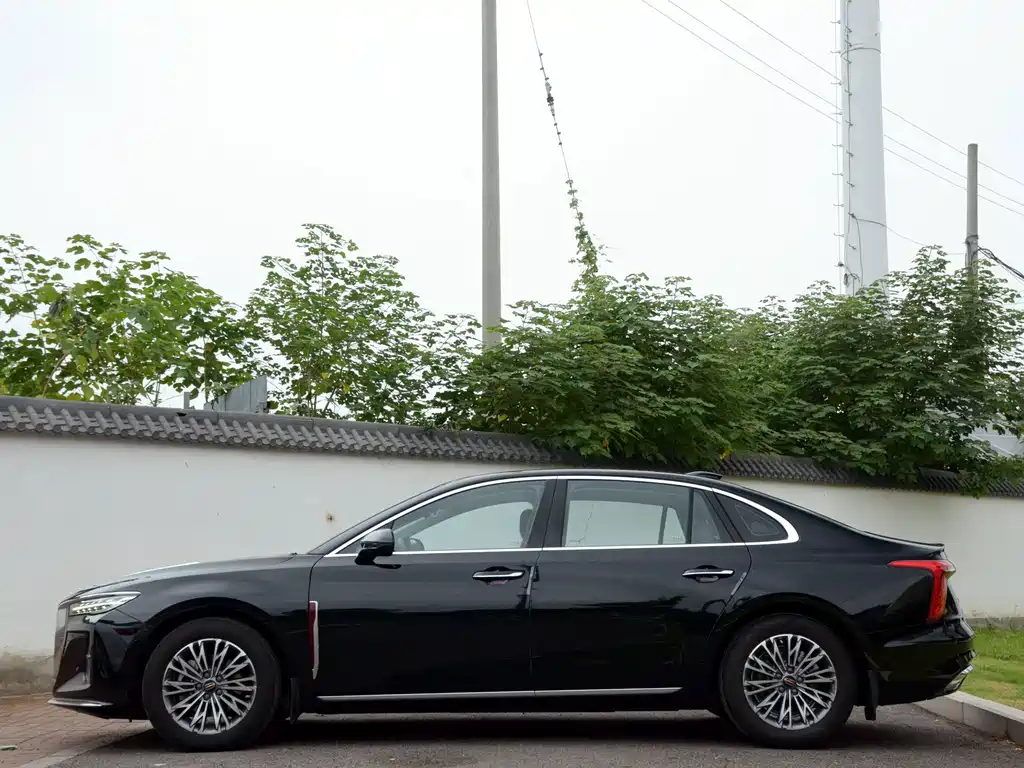 Hongqi Hongqi H5 — миниатюра 11