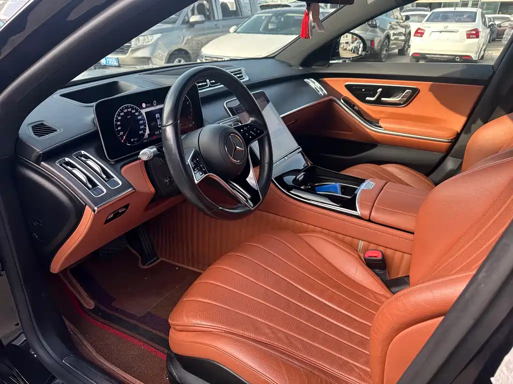 Mercedes-Benz S-Class — миниатюра 8