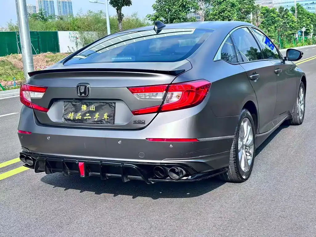 Honda Accord — миниатюра 6