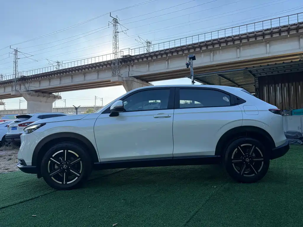 Honda Vezel — миниатюра 7