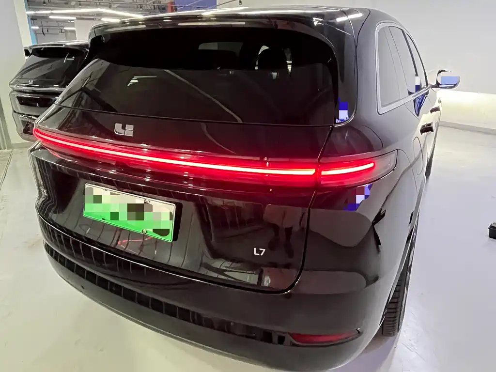 Li Auto IDEAL L7