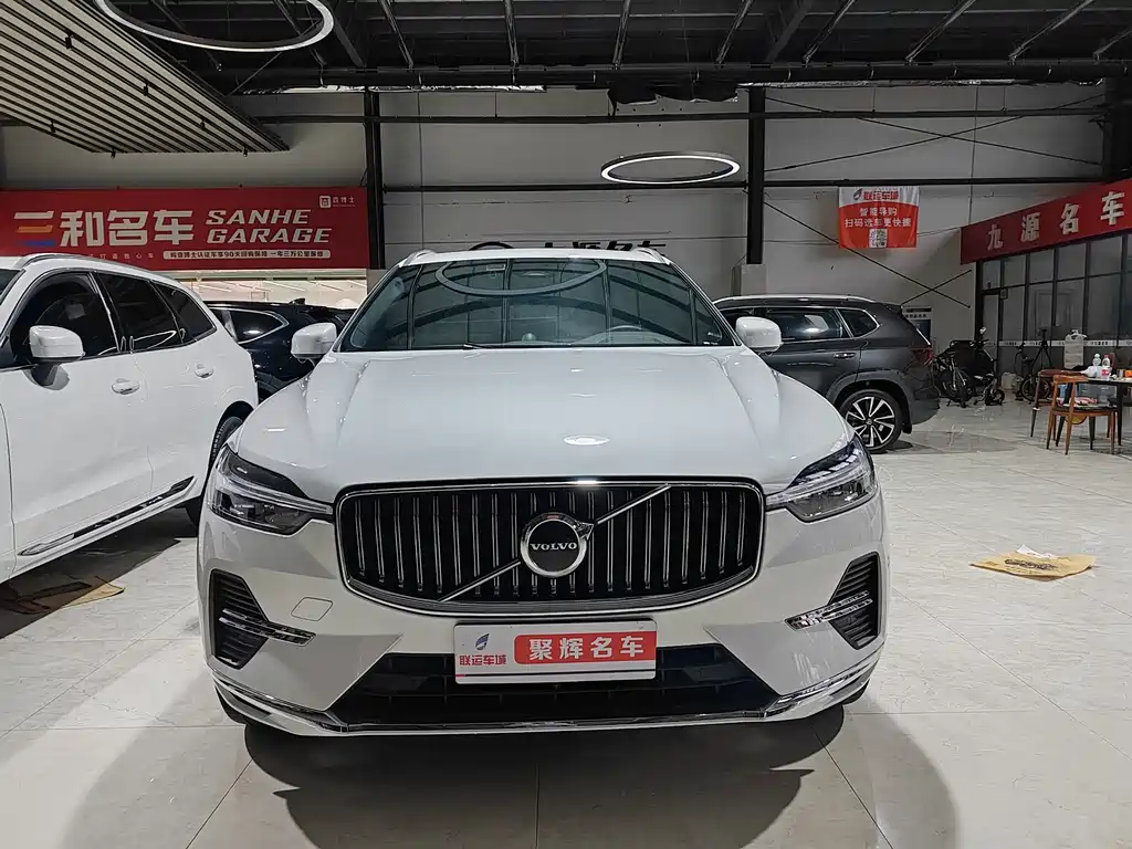 Volvo XC60 2023