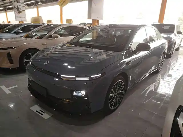 2025 Leapmotor B01