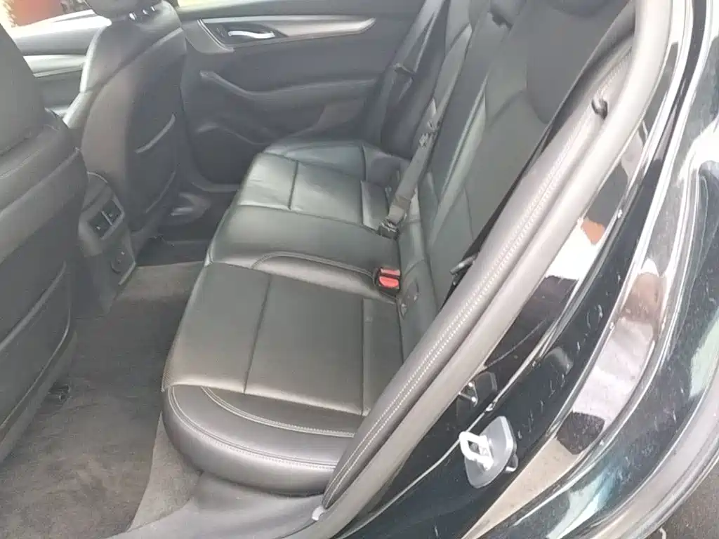Cadillac CT5 — миниатюра 17