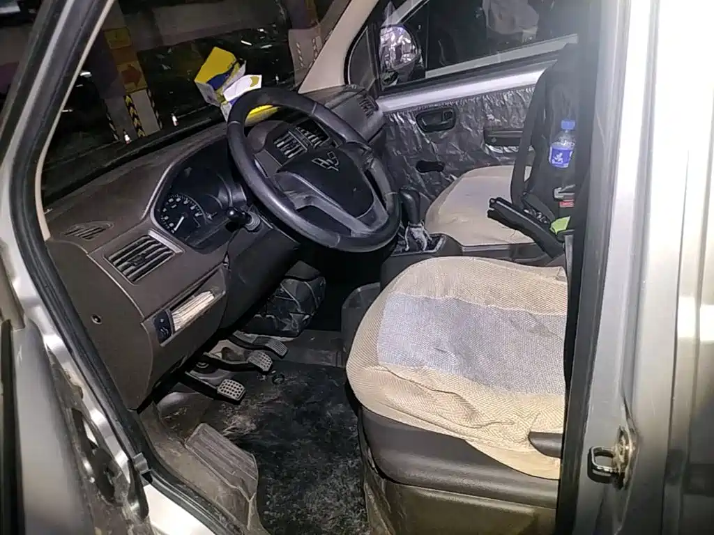 Wuling Rongguang — миниатюра 20
