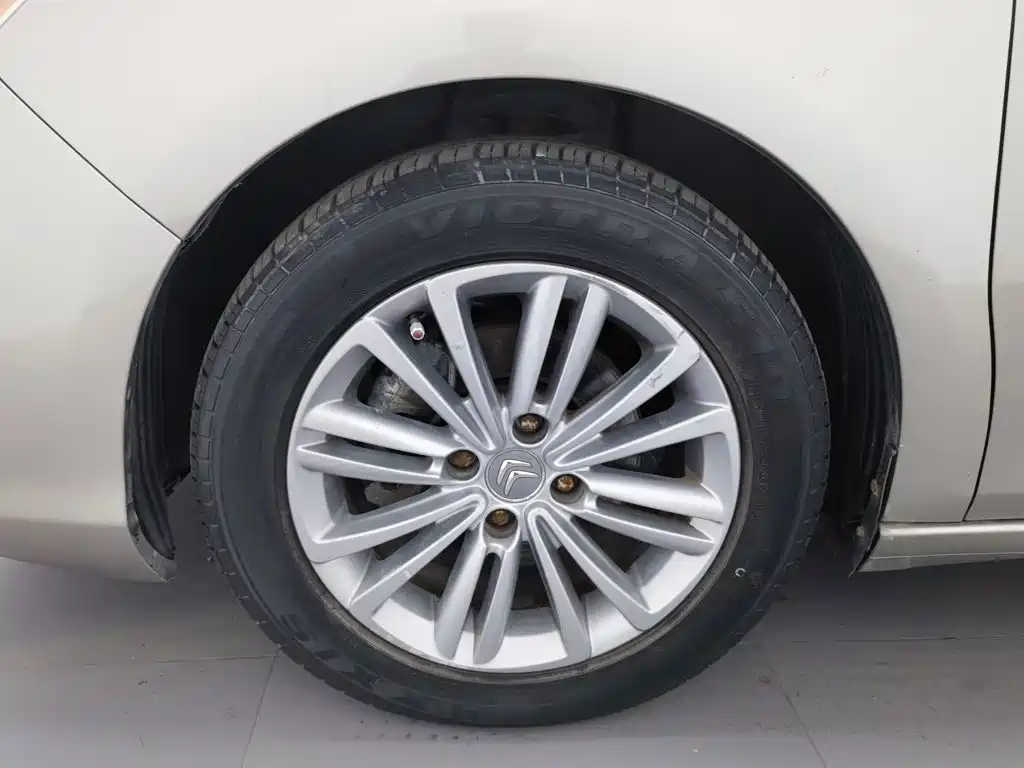 Citroen C4L — миниатюра 17