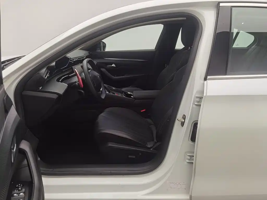 Peugeot 508 — миниатюра 10
