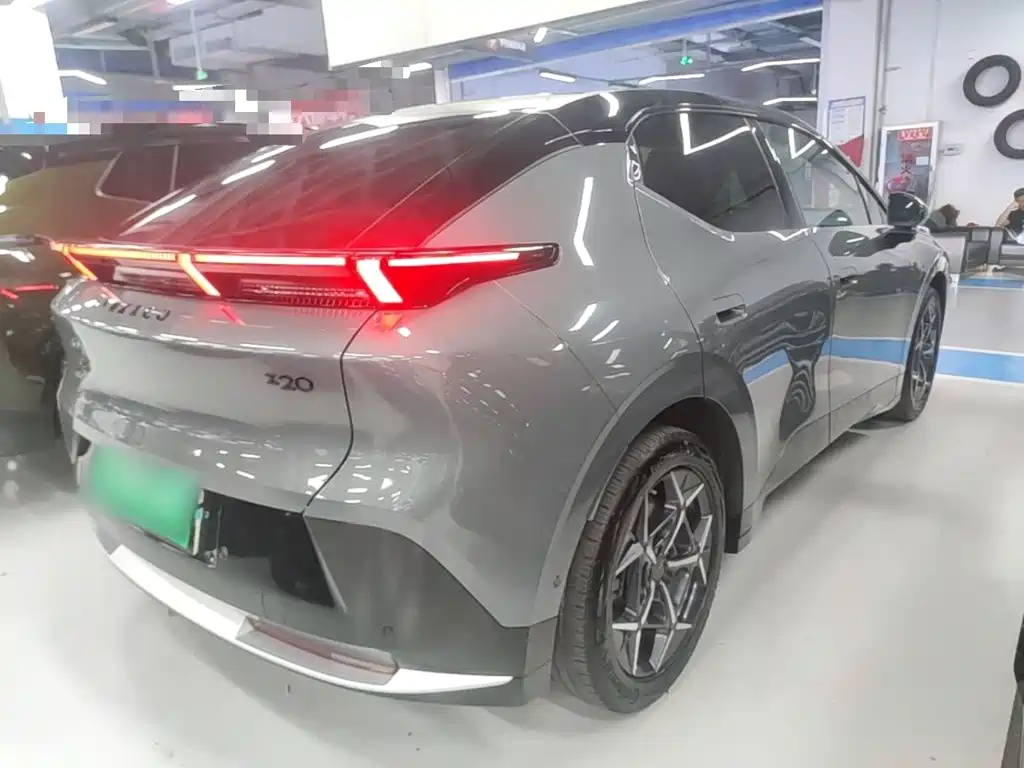 Lynk & Co Z20 — миниатюра 7