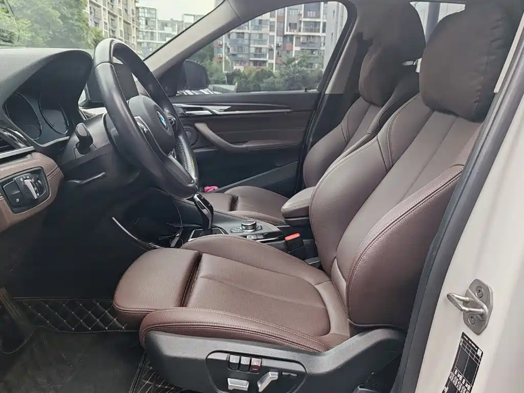 BMW X1 — миниатюра 12