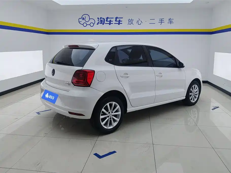 Volkswagen Polo 2016 1.6L AT Comfort