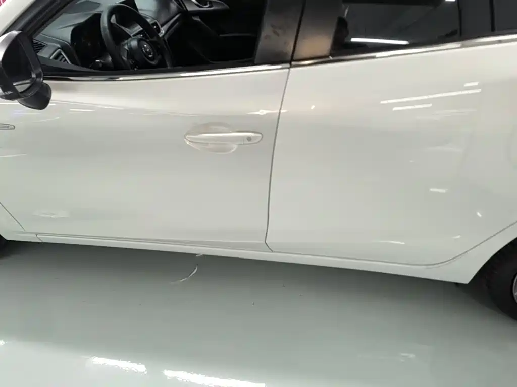 Mazda 3 Axela — миниатюра 22