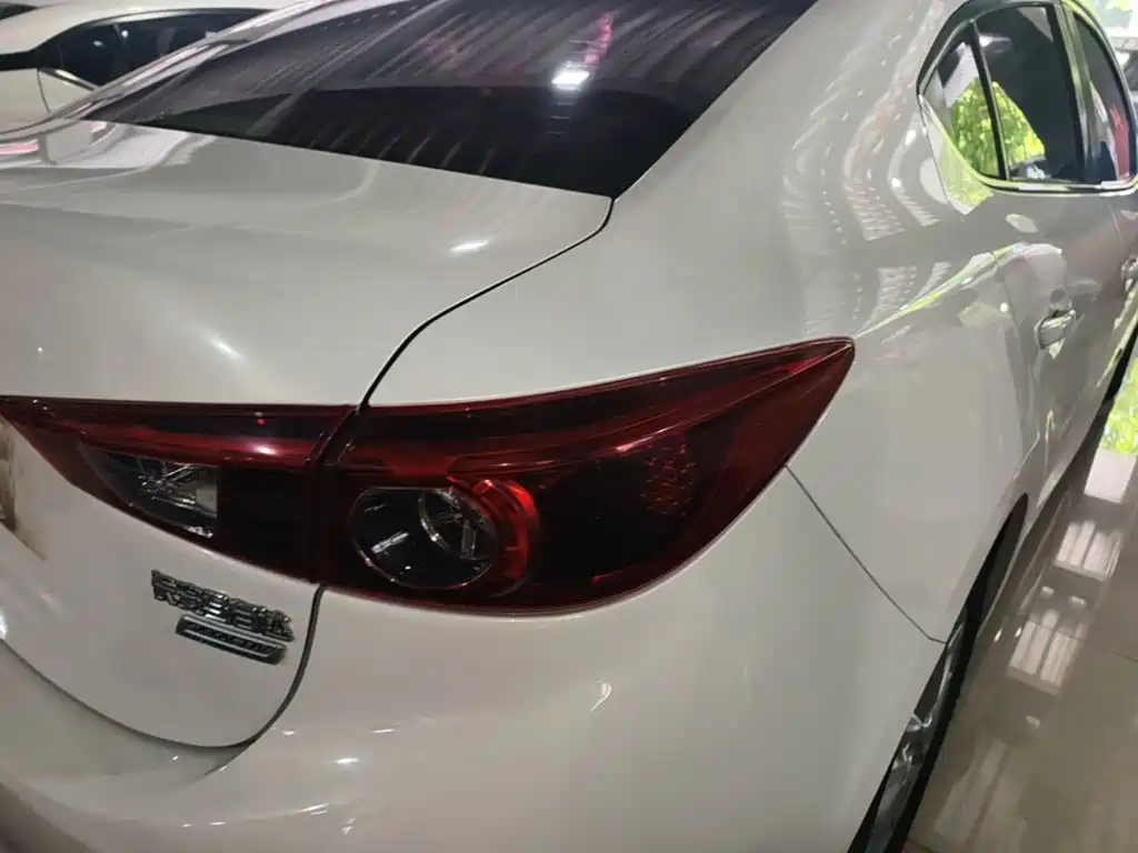 Mazda 3 Axela — миниатюра 8