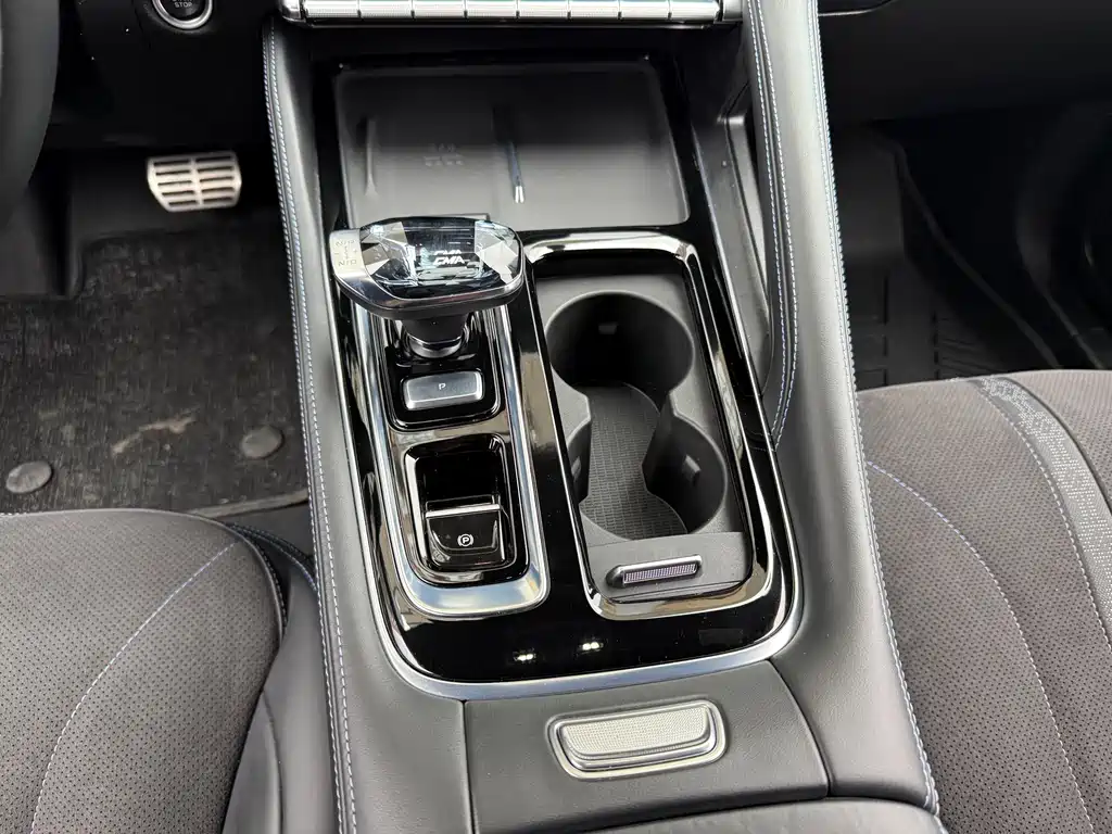 Geely Xingrui — миниатюра 9