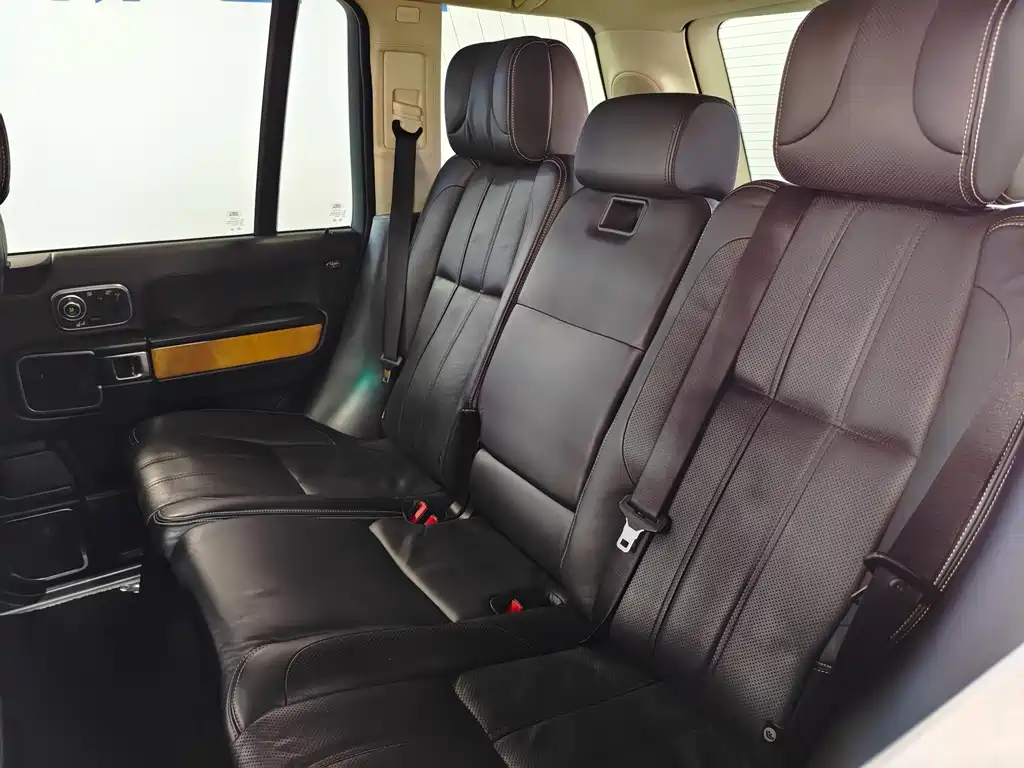 Land Rover Range Rover 2010 5.0 SC V8