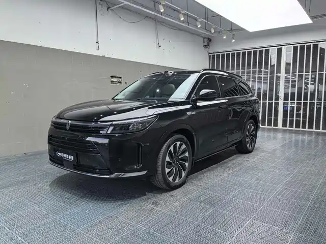 HONGMENG ZHIXING ASK THE WORLD M7 2023