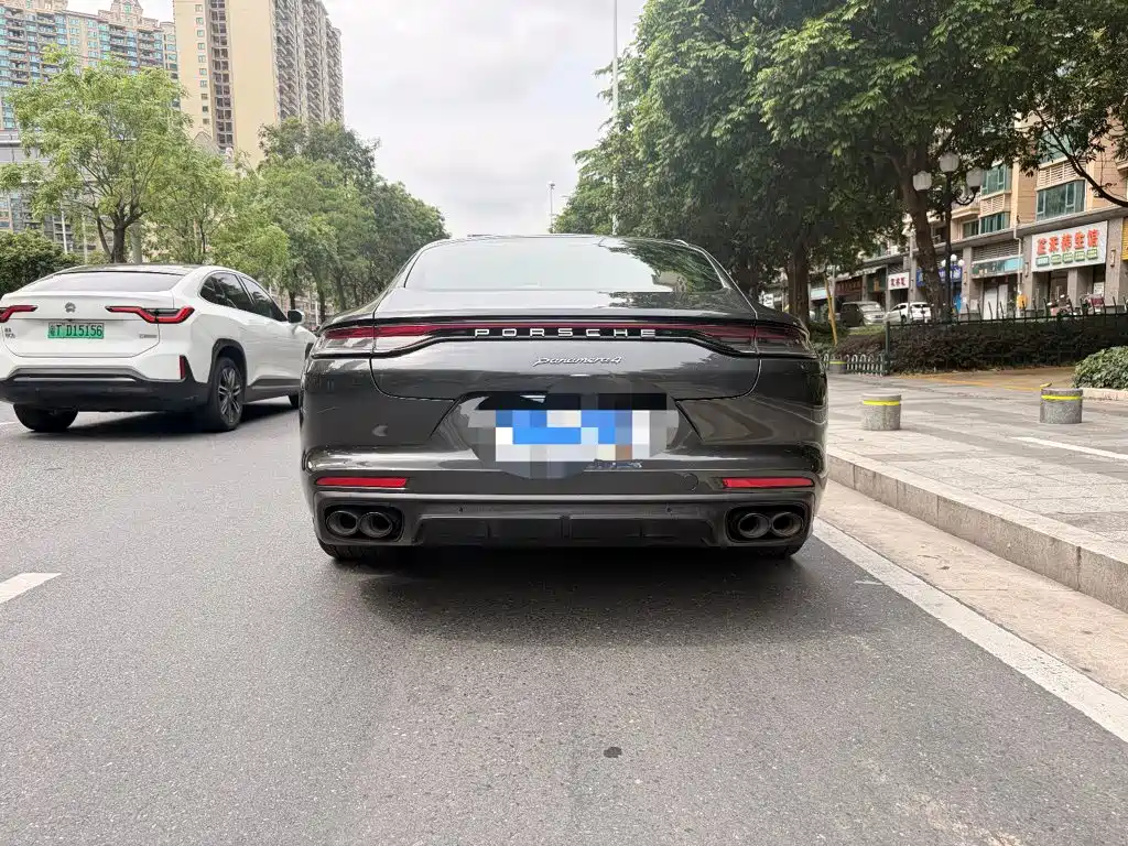 Porsche Panamera — миниатюра 3